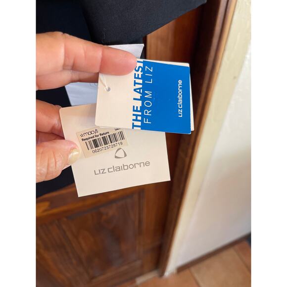 Liz Claiborne water, repellent trenchcoat size small - Picture 2 of 9